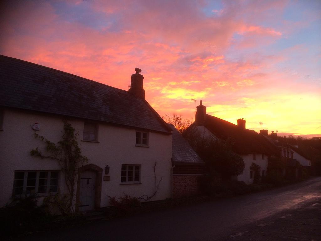 Notley Arms Inn Exmoor National Park Elworthy Esterno foto